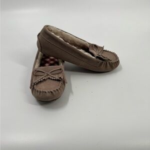 Secret Treasure Moccasin Style Slipper Size 9/10